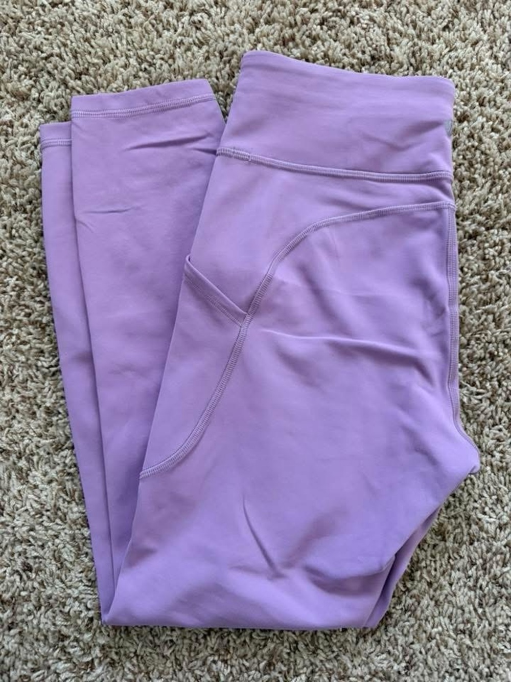 Lululemon Lavender Cropped Leggings Size 8 - 23 inch inseam